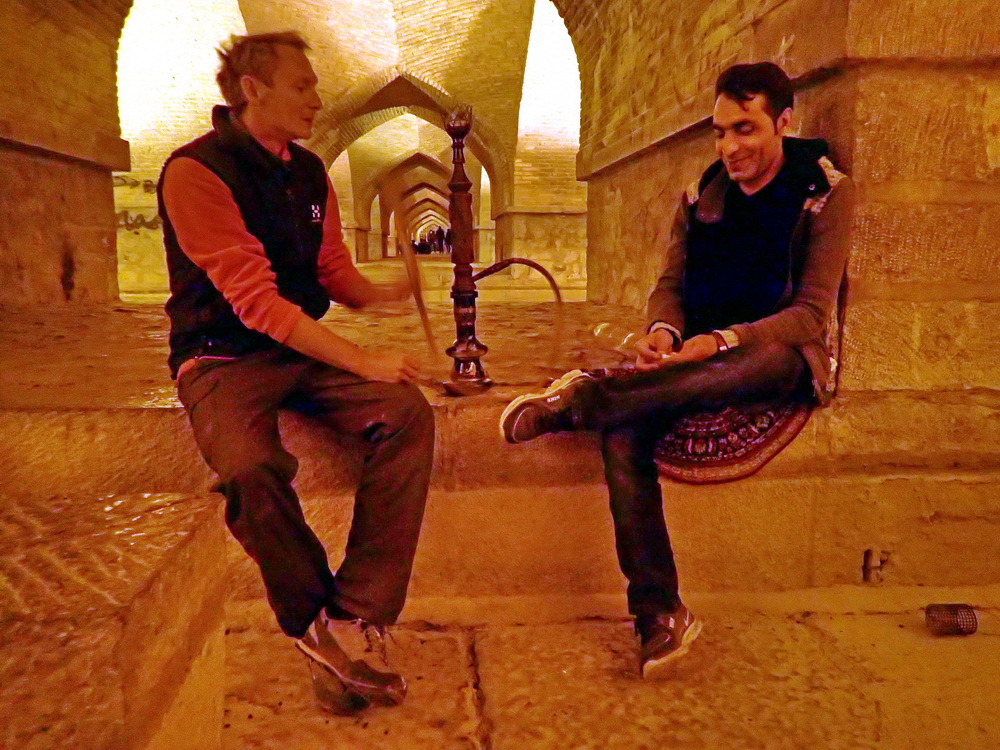 Iran 16 : 2016_Iran_1796_Isfahan_Zayandeh_Rud_River.jpg