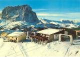 Wolkenstein (BZ)  / Korblifte Dantercepies und Ciampinoi : Bergstation des Kofbliftes Dantercepies (Bildmitte)