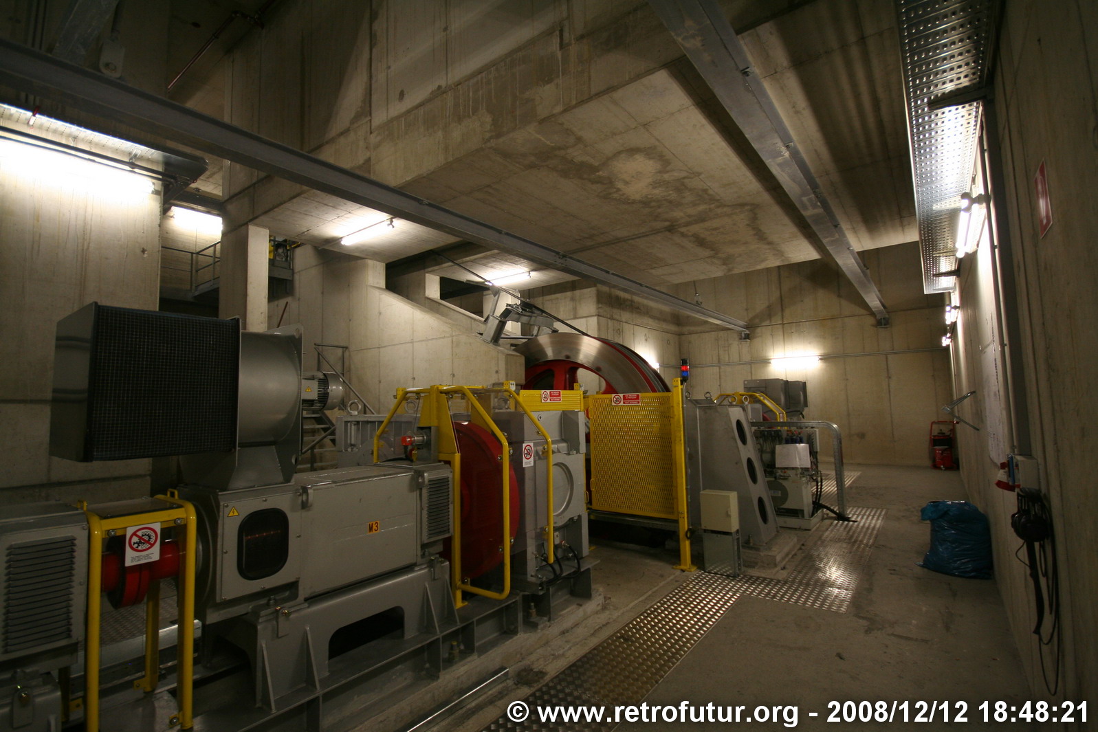 Station 4: Hungerburg : 4 x 450kw