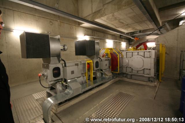 Station 4: Hungerburg : Two out of 4 motors and gearbox