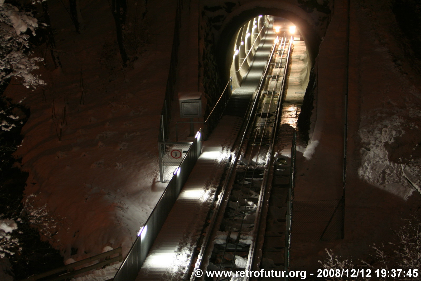 Steep tunnel : IMG_00817.JPG