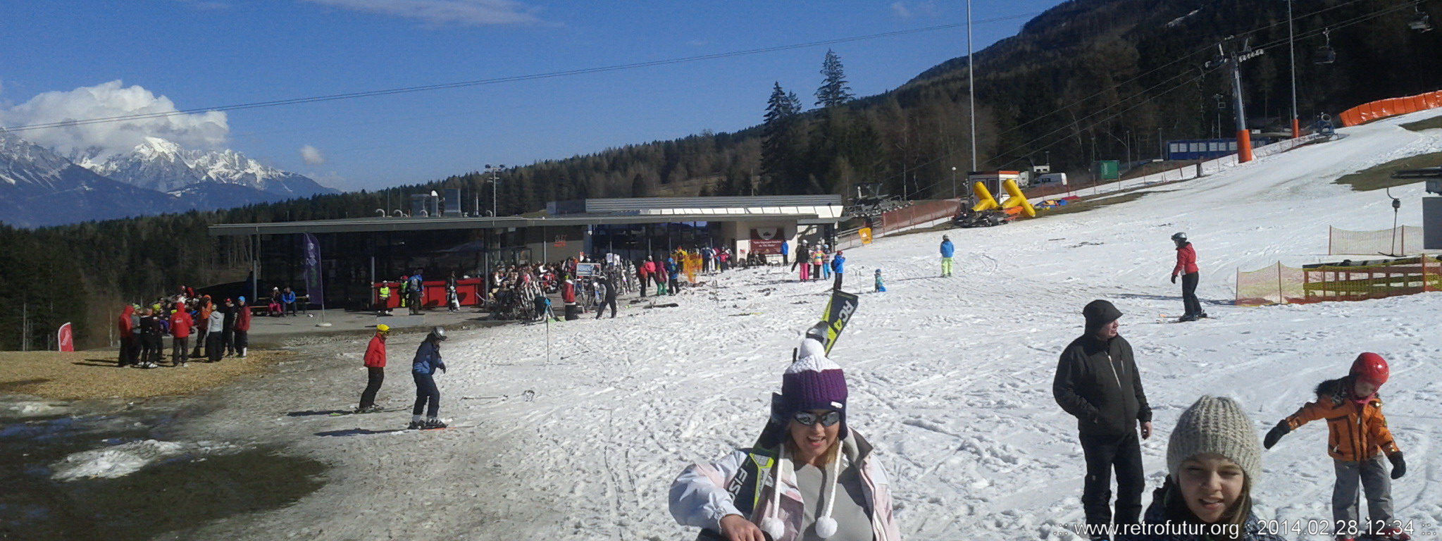 Skitour vs. Industrieski am Beispiel der Querung vom Glungezer Gipfel über Zirbenweg bis hinab nach Igls : 28.2.2014