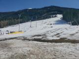 Skitour vs. Industrieski am Beispiel der Querung vom Glungezer Gipfel über Zirbenweg bis hinab nach Igls : Der Olex Skilift ist bereits abgebügelt. Hingegen findet am 28.3.2014 weiterhin Skibetrieb mit dem Olympiaexpress Sessellift statt.