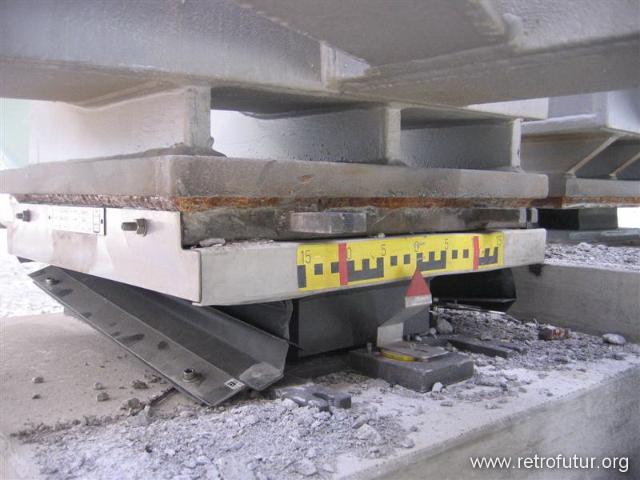 The cable stay bridge over the river Inn : Krrisu maggio 20007 019 (Medium).JPG