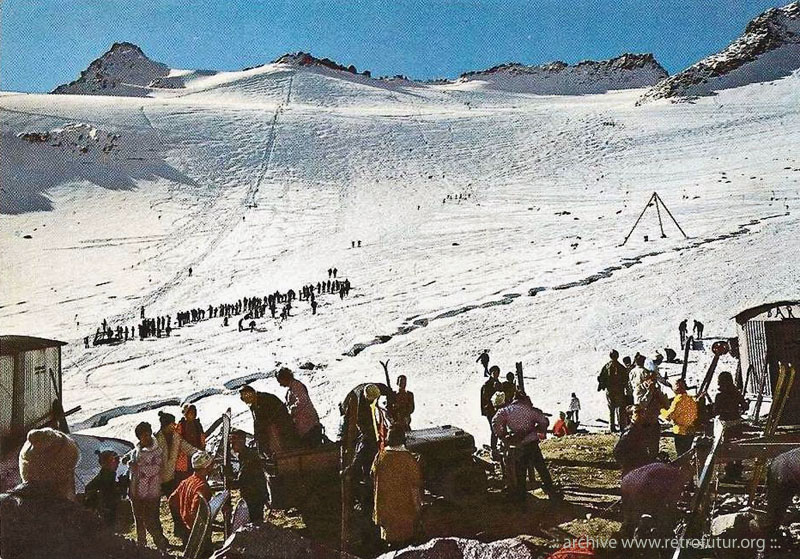 Sci estivo sul Ghiacciao Presena : Lo skilift 