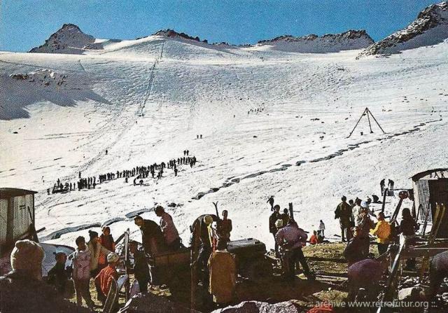 Sci estivo sul Ghiacciao Presena : Lo skilift 