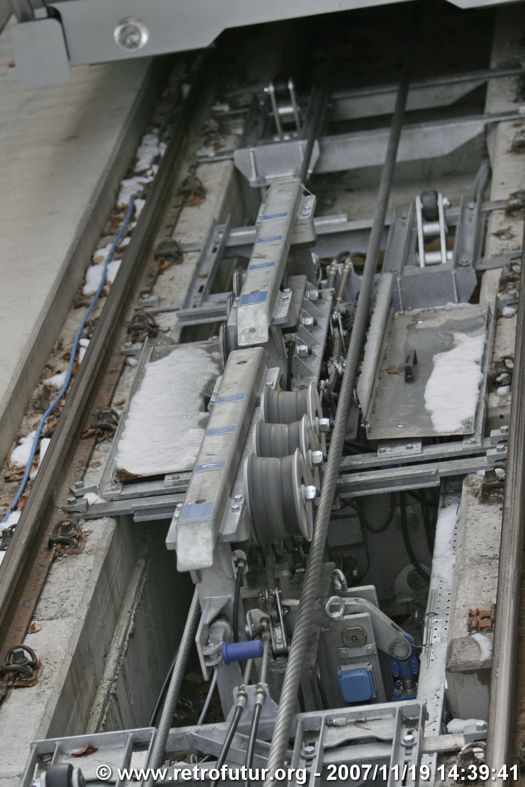 Tunnel ramp : ....