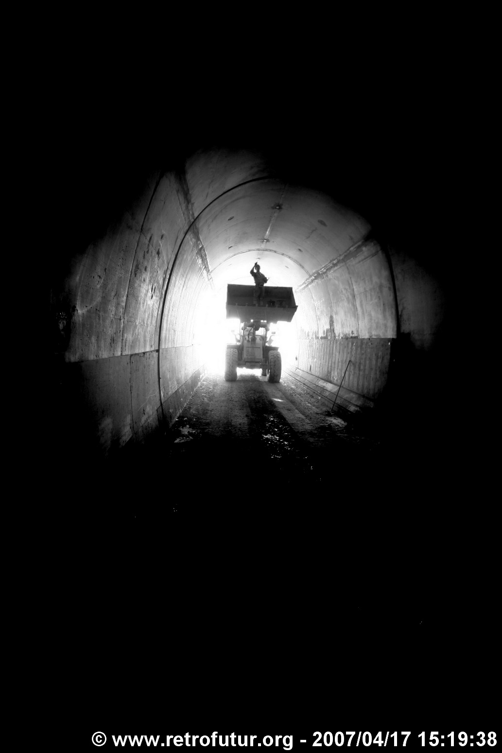 Steep tunnel : hbb_0605.JPG