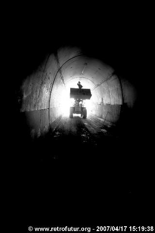 Steep tunnel : hbb_0605.JPG