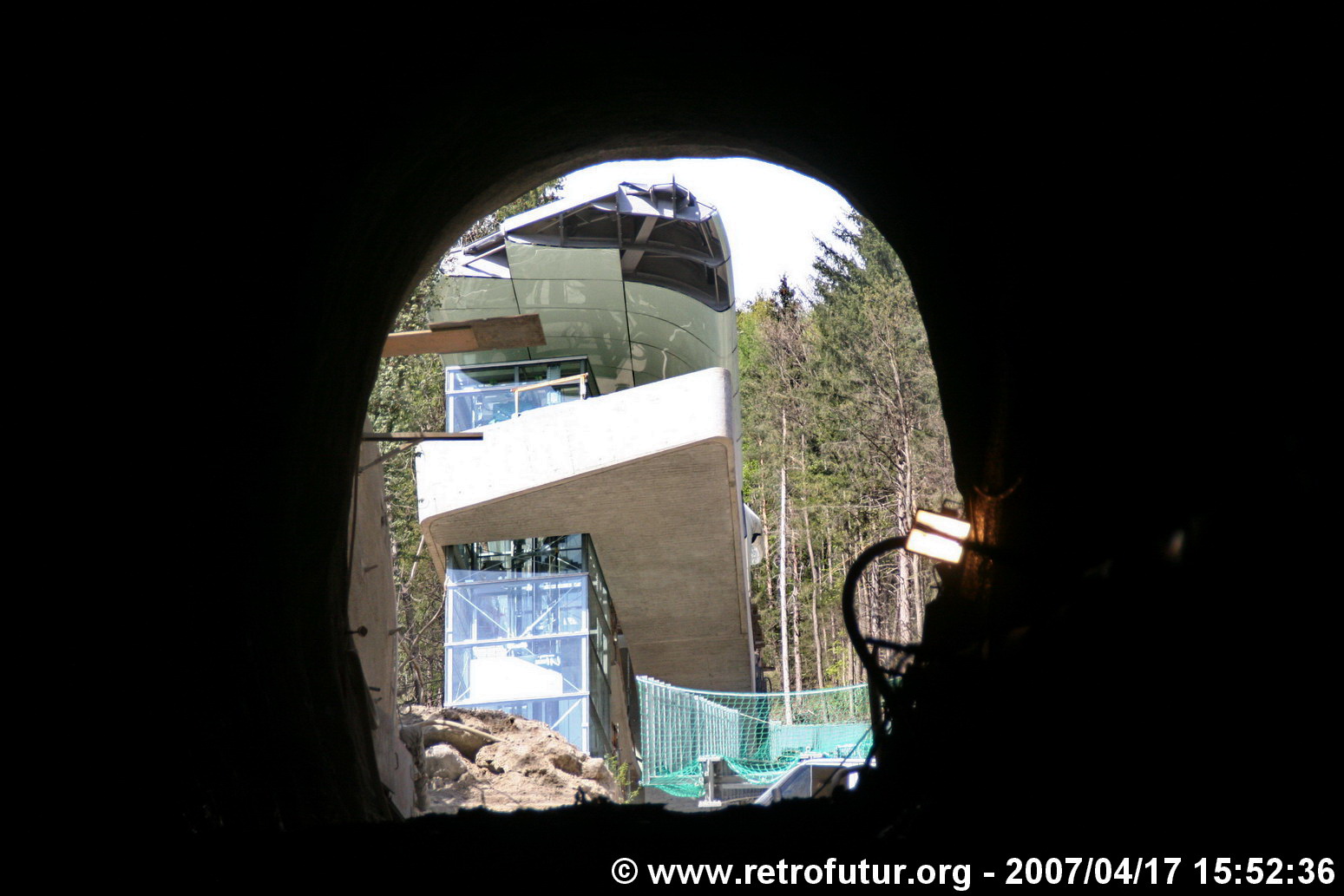 Steep tunnel : hbb_0618.JPG