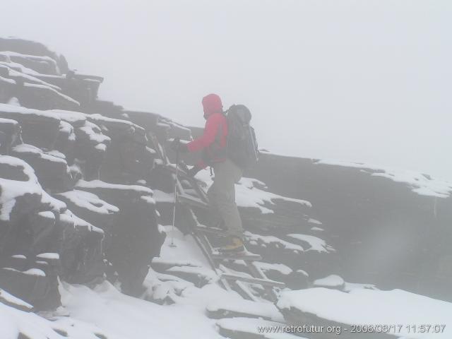 Aufstieg zur Bergstation entlang der 