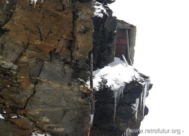 Die Bergstation der Furggenbahn auf 3492m und der Skitunnel : 2: 2008: 15 anni dopo ...