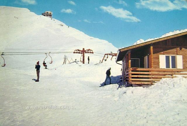 San Zeno / Cestovia Prada (VR)  - Monte Baldo : L'arrivo della seggiovia (2° tronco) al rifugio Fiori del Baldo a 1850 metri di quota. Cartolina spedita nel 1969