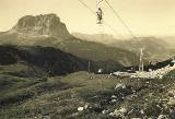 Wolkenstein (BZ)  / Korblifte Dantercepies und Ciampinoi : Gleich ist die Bergstation erreicht
