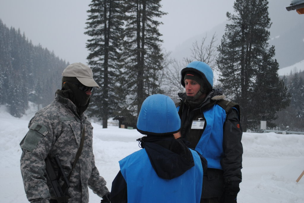 Random images - Peace Studies WT 2011 : DSC_0161.JPG